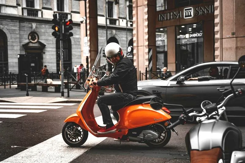 Wyrejestruj motorower — uniknij kary 250 zł krok po kroku