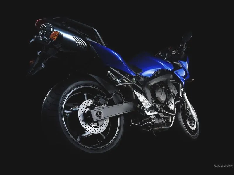 Yamaha FZ6 - Co musisz wiedzieć o opiniach, wersjach i istotnych aspektach przed zakupem?