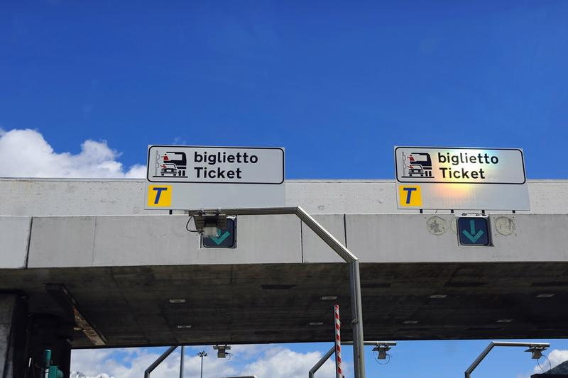 Bramki autostradowe i Telepass