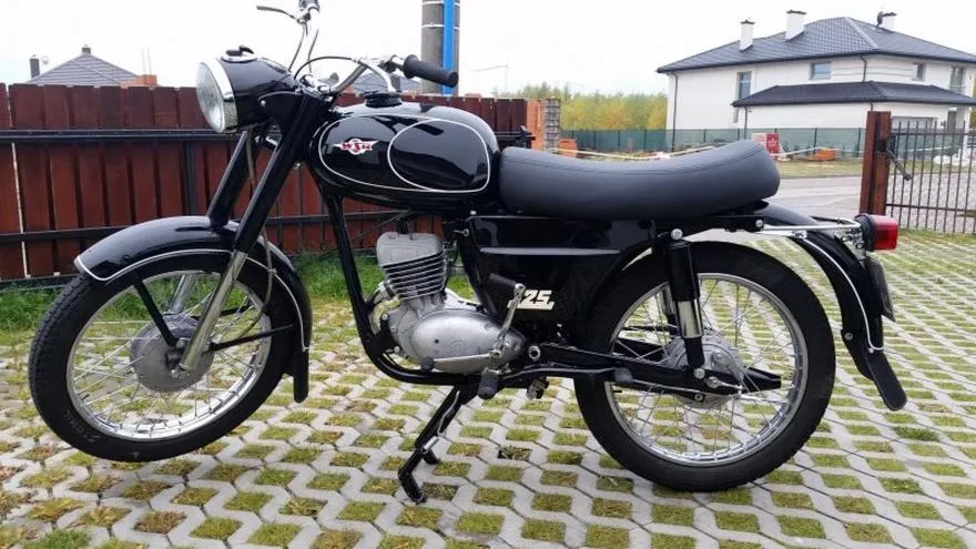 Moc silników WSK 125