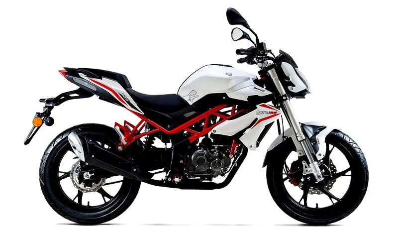 Motocykl 125 cm³