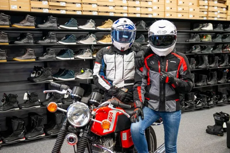 Wybór motocykla na długie trasy
